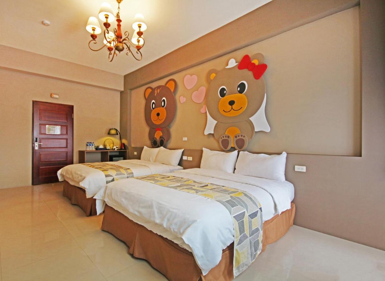 Fun Trip - Little Castle & Oscar B&B T'ai-tung Exterior foto